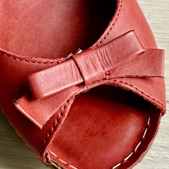 Women's Leather Red Peep Toe Shoes Lasocki wedges platforms size 7.5 - Picture 4 of 10